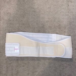 Gabriella maternity belt